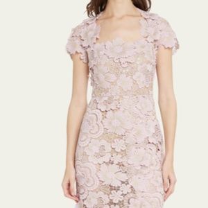 REEM ACRA Floral Lace Short-Sleeve Trumpet Gown w/ Back Cutout